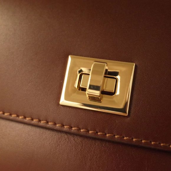 NWT HARD TO FIND Manu Atelier London Bag - Picture 6 of 9